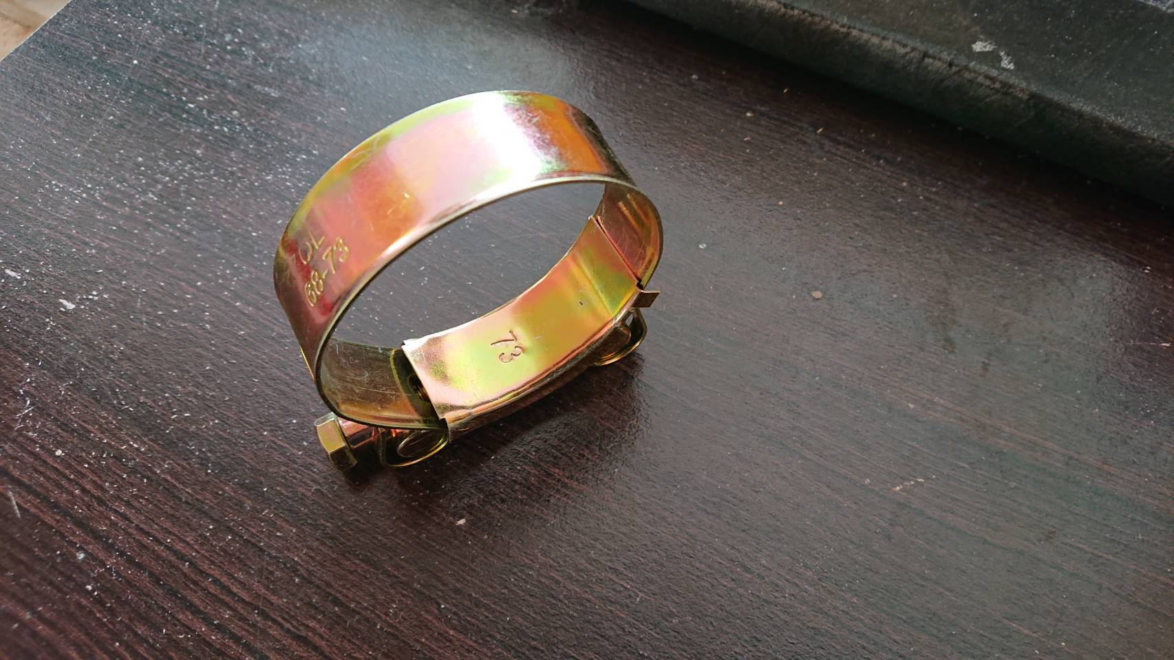 เข็มขัดรัดท่อชุบซิงค์ ปลอกรัดชุบซิงค์ 68-73 มม. สายรัดท่อ กิ๊บรัดท่อ ปลอกรัดท่อ อย่างดี แข็งแรงทนทาน รัดได้เยอะ ปรับระดับได้ ราคา/ชิ้น #6873