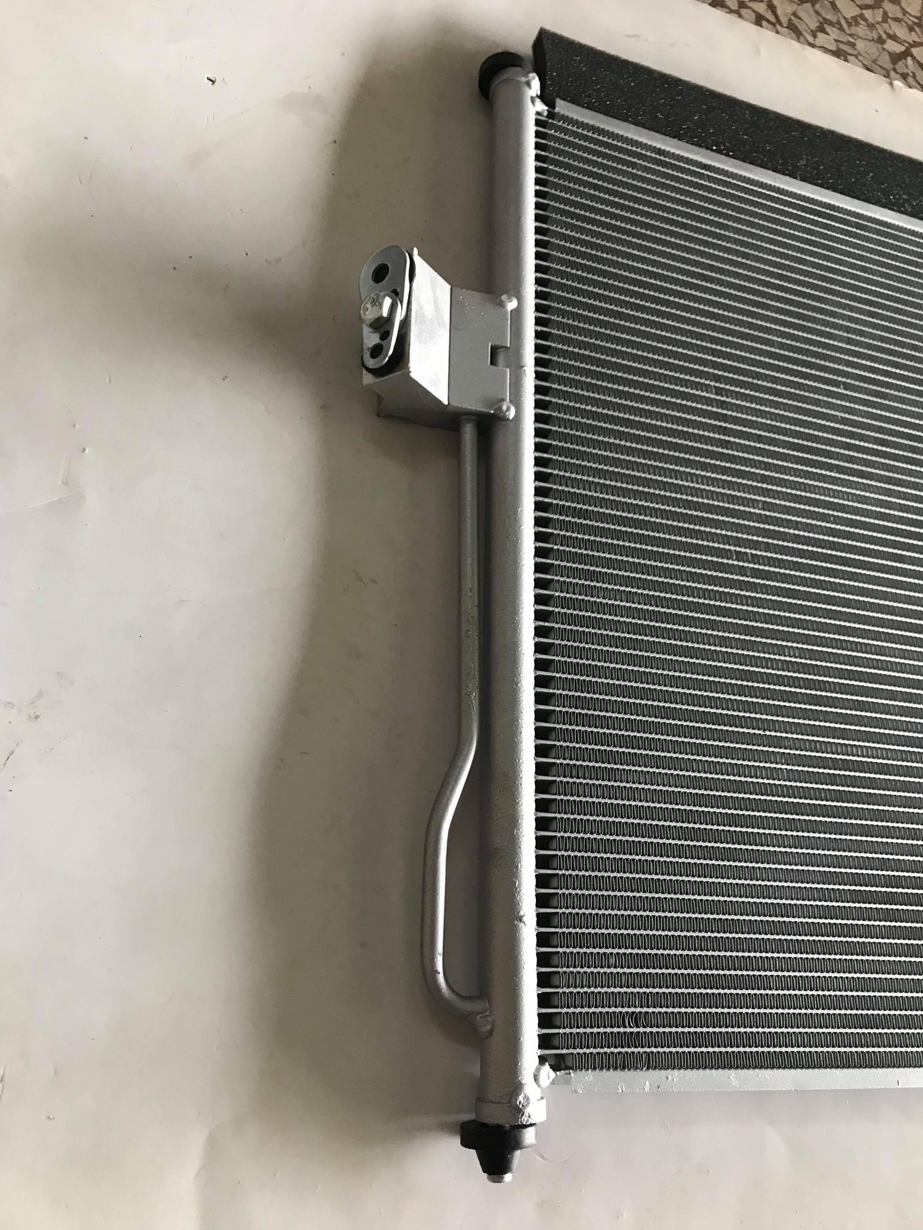 แผงแอร์ อีซูซุ ดีแมค ออลนิว วีครอส 2012 เชฟโรเลต โคโลราโด้ ปี 2012 มาพร้อมไดเออร์ CD0042 CONDENSER คอนเดนเซอร์ (แผงคอยล์ร้อน) ALL NEW ISUZU D-Max V-Cross Chevrolet Colorado อะไหล่ แอร์ รถยนต์