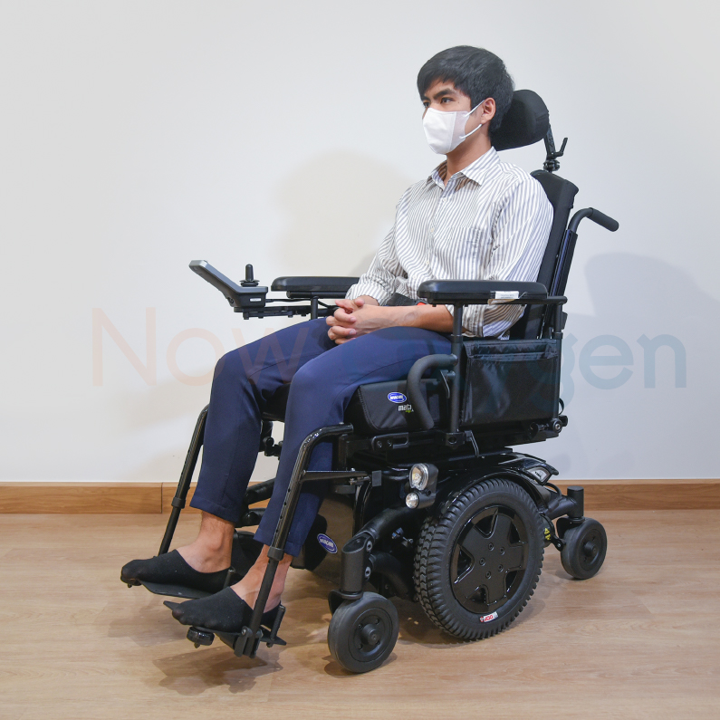 รถเข็นไฟฟ้า สำหรับผู้ป่วย ผู้สูงอายุ Invacare รุ่น TDXSP2