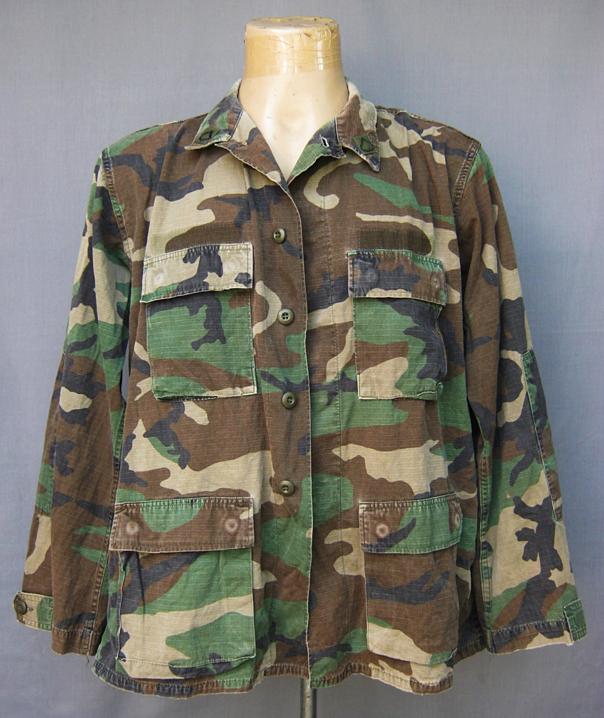 ขายแล้วเสื้อทหาร USA ลาย M81 woodland Coat Hot weather cotton 100%