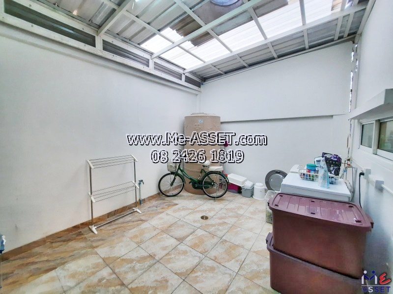 ขายทาวน์โฮม ย่าน มีนบุรี พระยาสุเรนทร์ บางชัน คลองสามวา : ม.ซิกเนเจอร์ รามอินทรา109 Sixnature Ramintra 109 : 3 ชั้น 22.5 ตร.วา