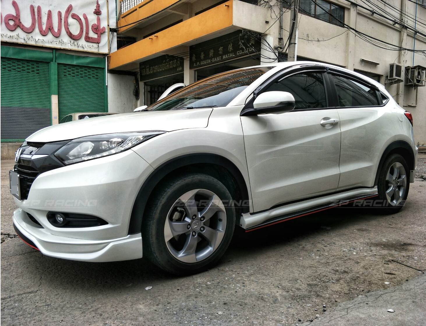 ชุดแต่ง HRV Red Line HR-V 2014-2017