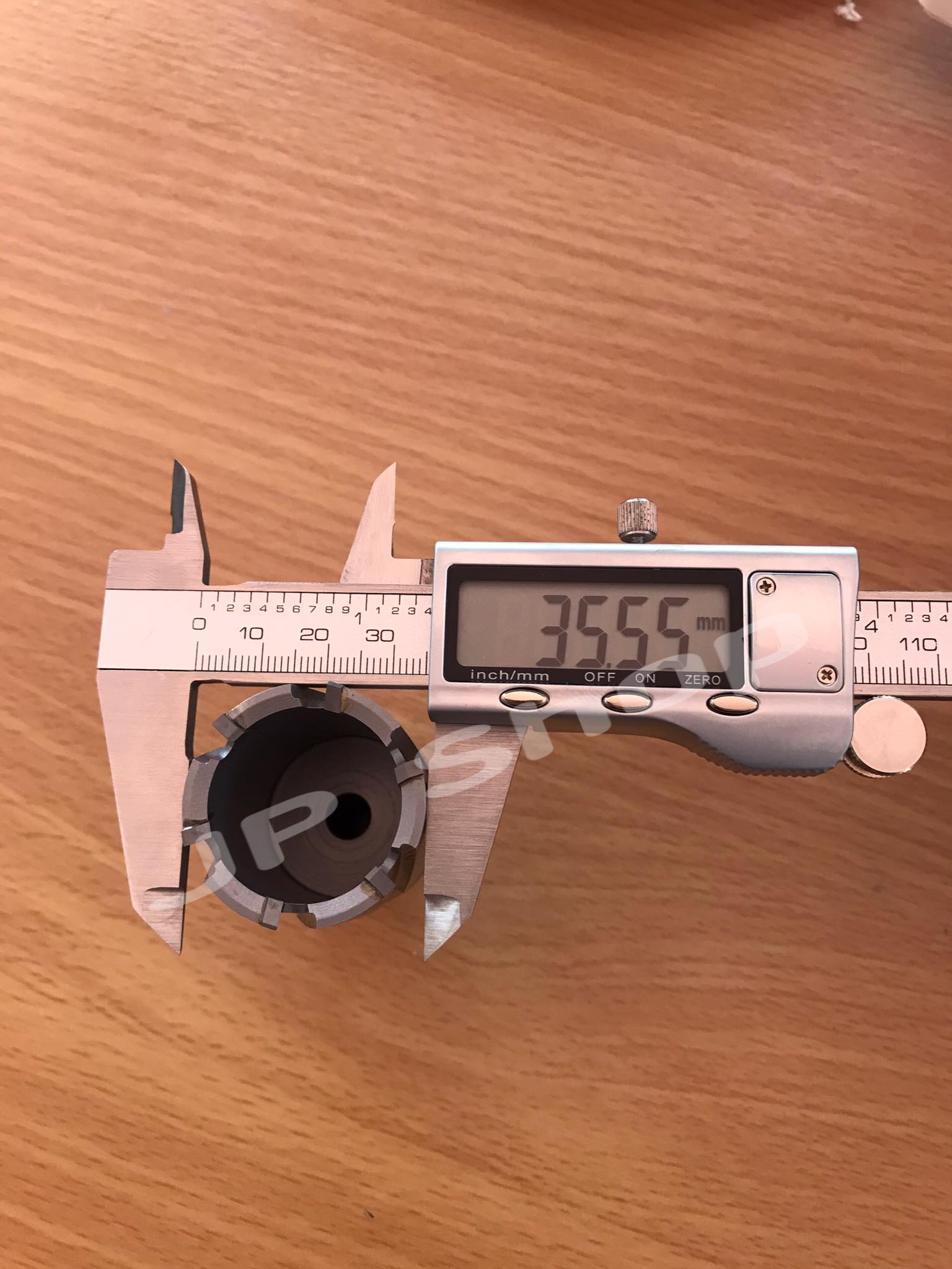 ดอกสว่านเจ็ทบอส แบบโฮลซอว์คาร์ไบสำหรับเจาะเหล็กหนา ด้วยสว่านแม่เหล็กไฟฟ้า ขนาด36*35 มม. #3635