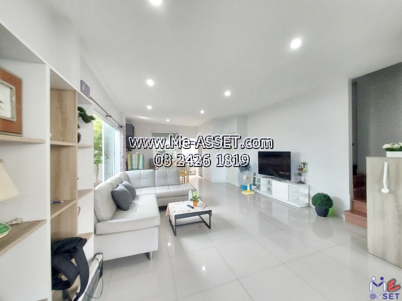 ขายทาวน์โฮมหลังมุมติดถนนเมน ย่าน เลียบคลองพระอุดม ซอยวัดท่าเกวียน คลองบางไผ่ วัดทองสะอาด ลาดหลุมแก้ว : ม.บ้านสวนธนาการ์เด้น : 2 ชั้น 40 ตร.วา