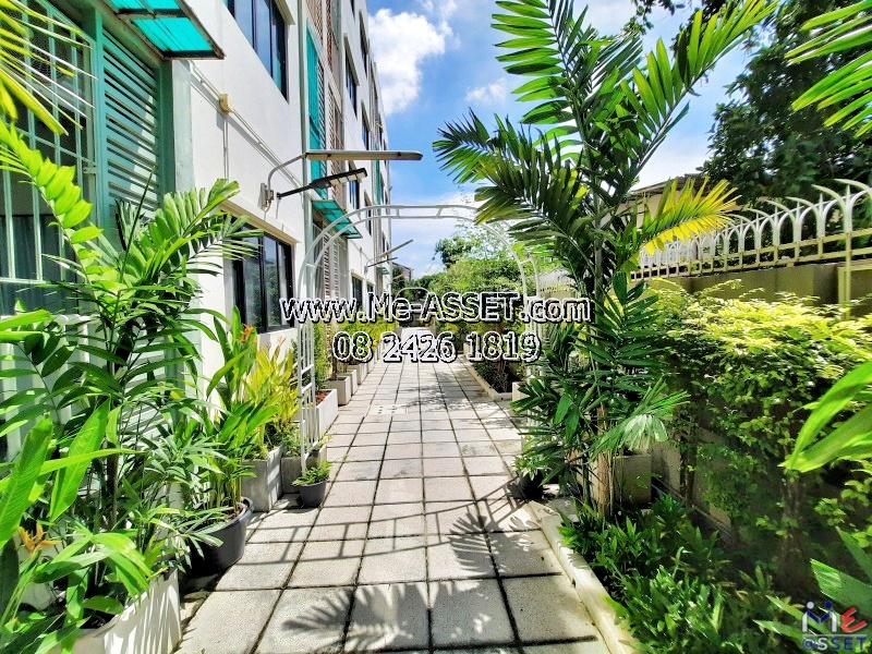 ขายคอนโดใกล้รถไฟฟ้า ย่าน ท่าพระ ตลาดพลู โพธิ์นิมิตร วุฒากาศ เทอดไท : ลุมพินีเพลส รัชดา-ท่าพระ Lumpini Place Ratchada-Thapra : 30.71 ตร.เมตร