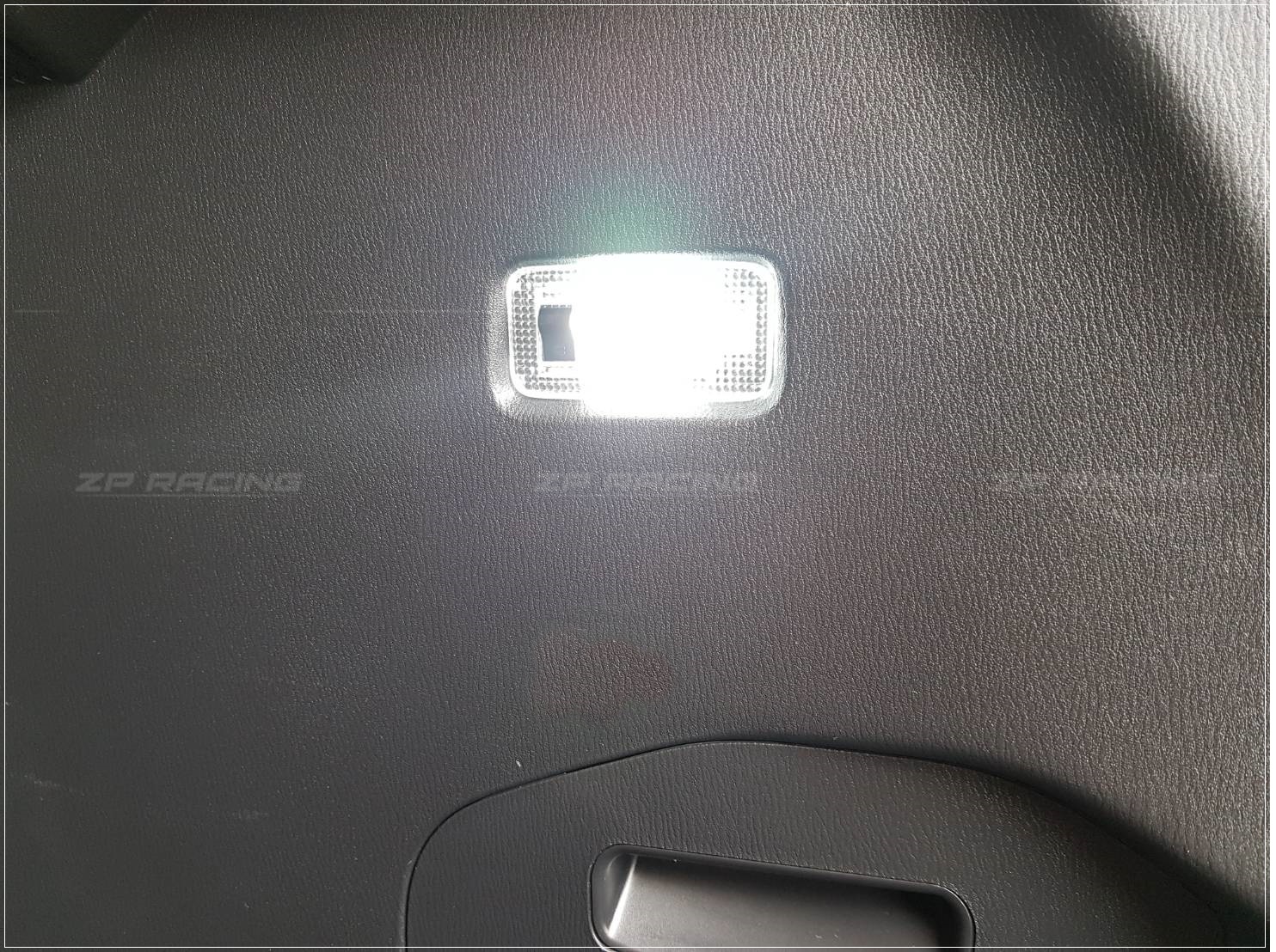 ไฟในห้องโดยสาร LED