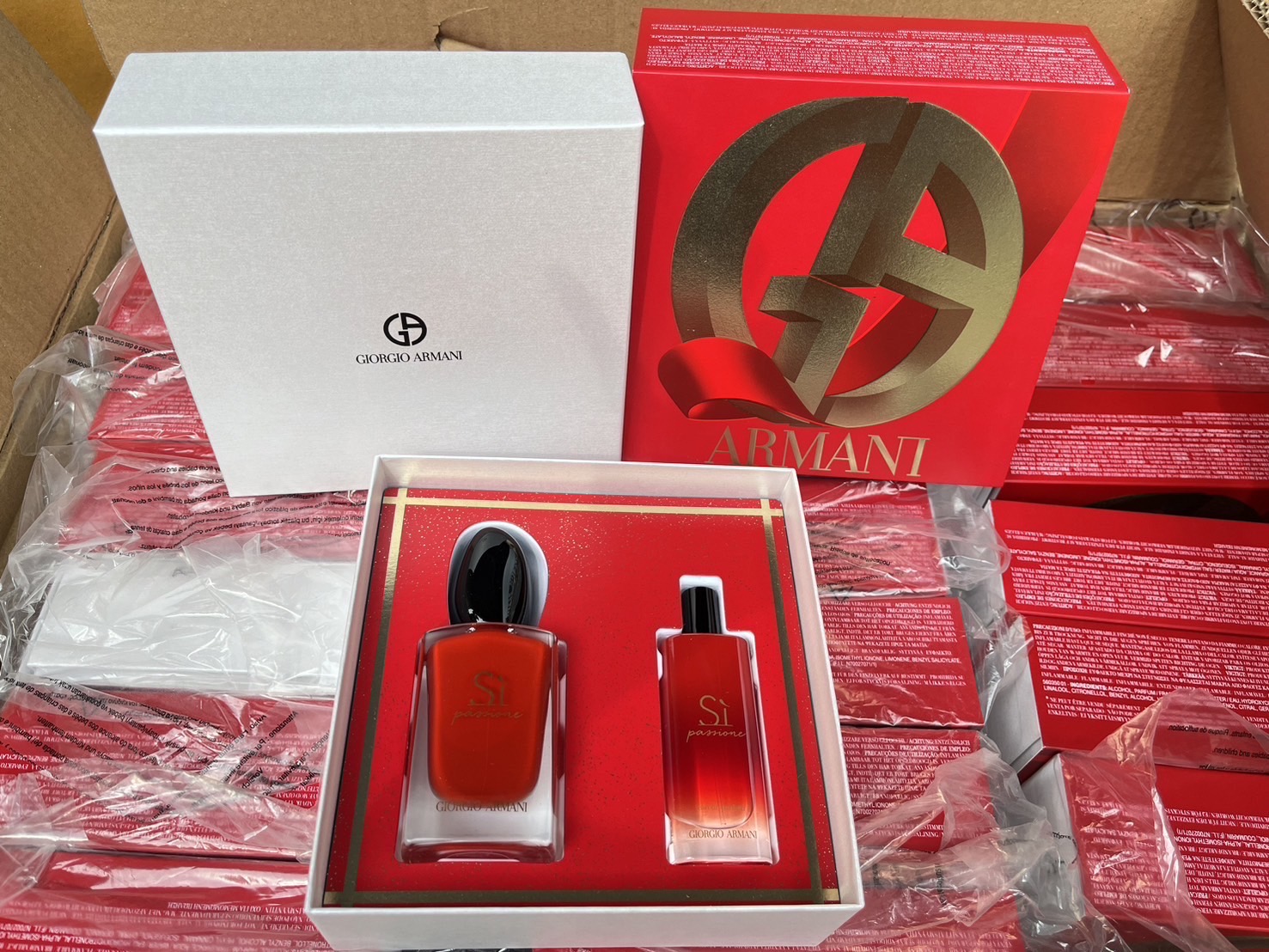 เซ็ตน้ำหอม Giorgio Armani Si Passione Holiday Set 2023 น้ำหอม 50ml.+15ml. ของแท้