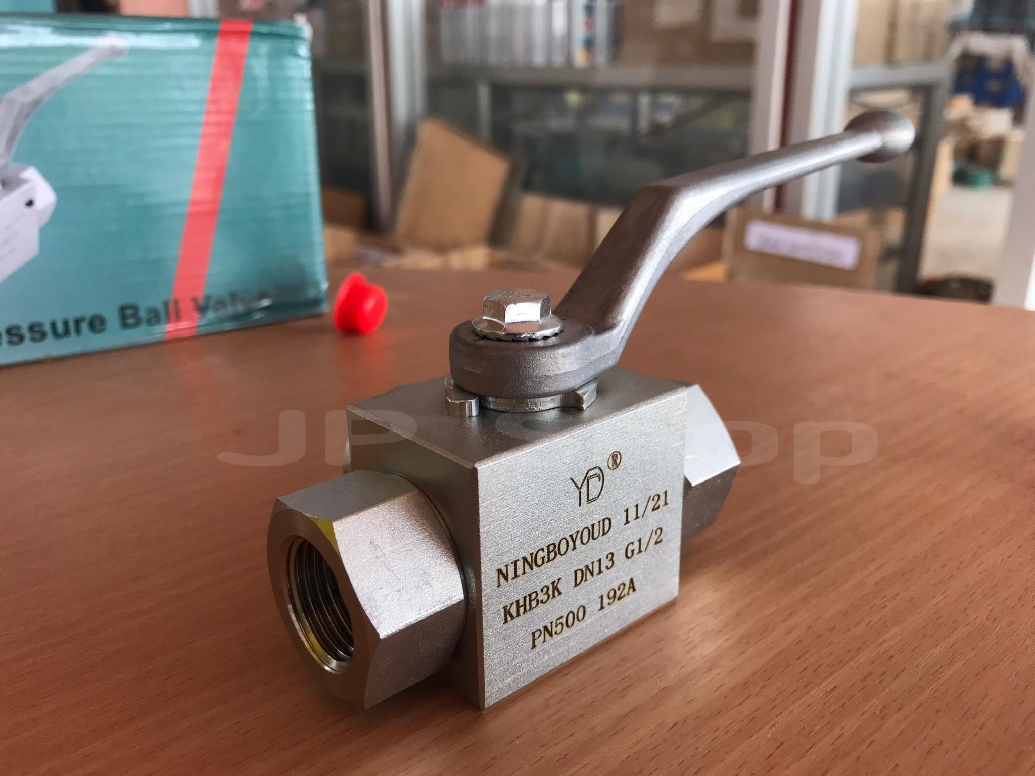 บอลวาล์ว3ทาง แรงดันสูงสำหรับไฮดรอลิก ขนาด1/2 (4หุน) #6076