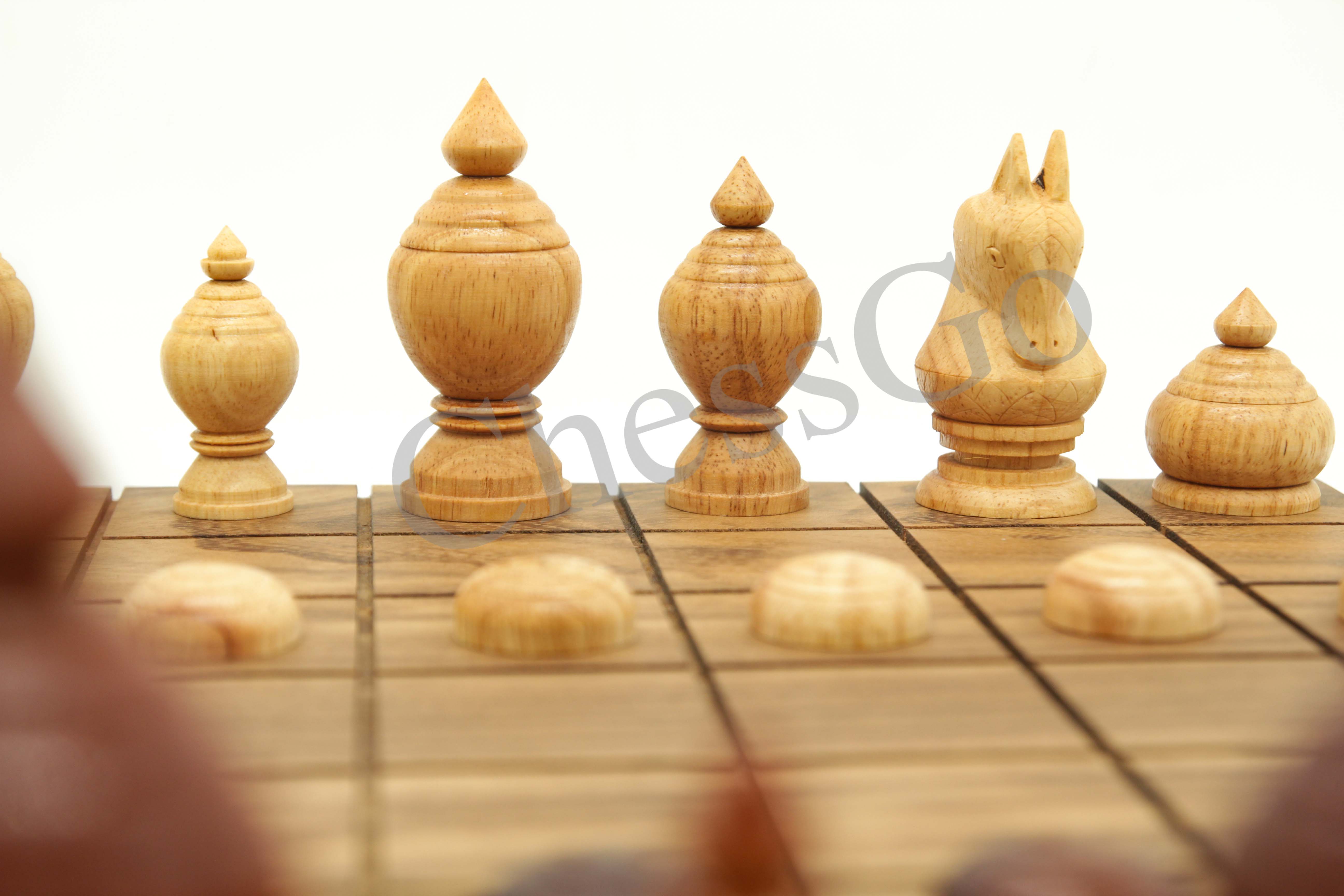 ชุดหมากรุกไทยไม้พฤกษ์(ตัวไม้รุ่นขุนศึก ชุดใหญ่)