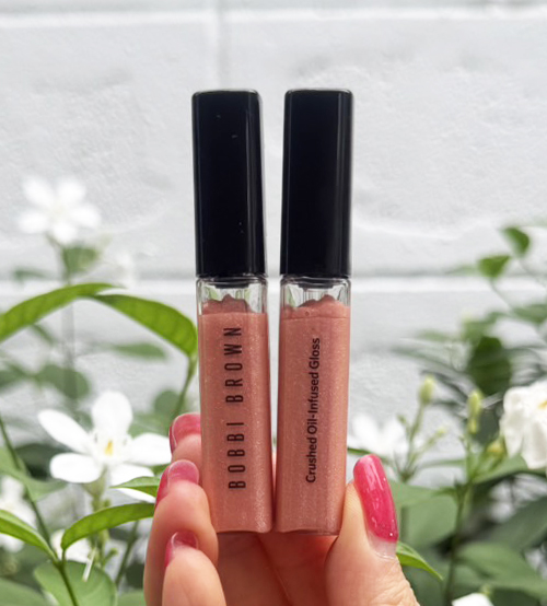 ลิปกลอสไม่มีกล่อง-มีชิมเมอร์ Bobbi Brown Oil-Infused Gloss Shimmer in สี Bellini 4ml. (1แท่ง)