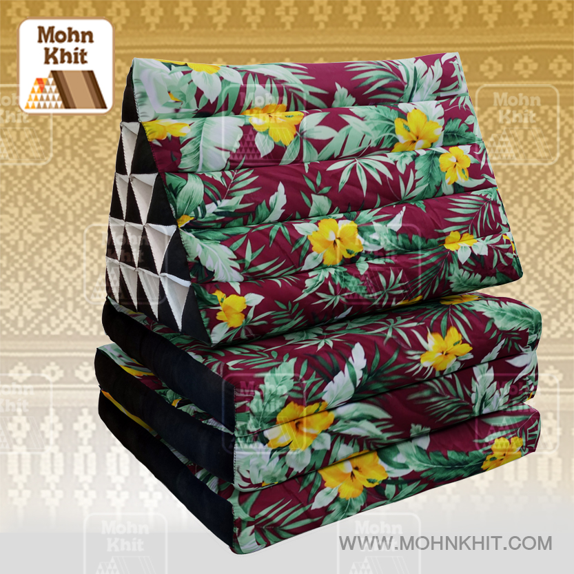 หมอนสามเหลี่ยมลายดอกชบา 15 ช่องติดเบาะ3 พับ 57cmx180cmx36cm Tri-angle Cotton kapok 100%Traditional Floor Cushions 15 holes with 3 part of mattress.