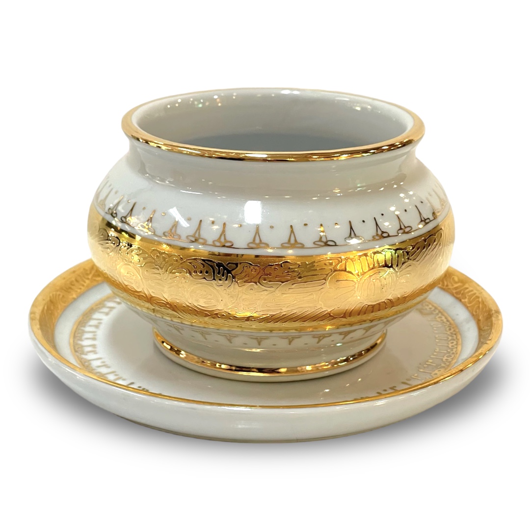 ชุดเบญจรงค์ สีขาวทอง ขนาด 8 นิ้ว