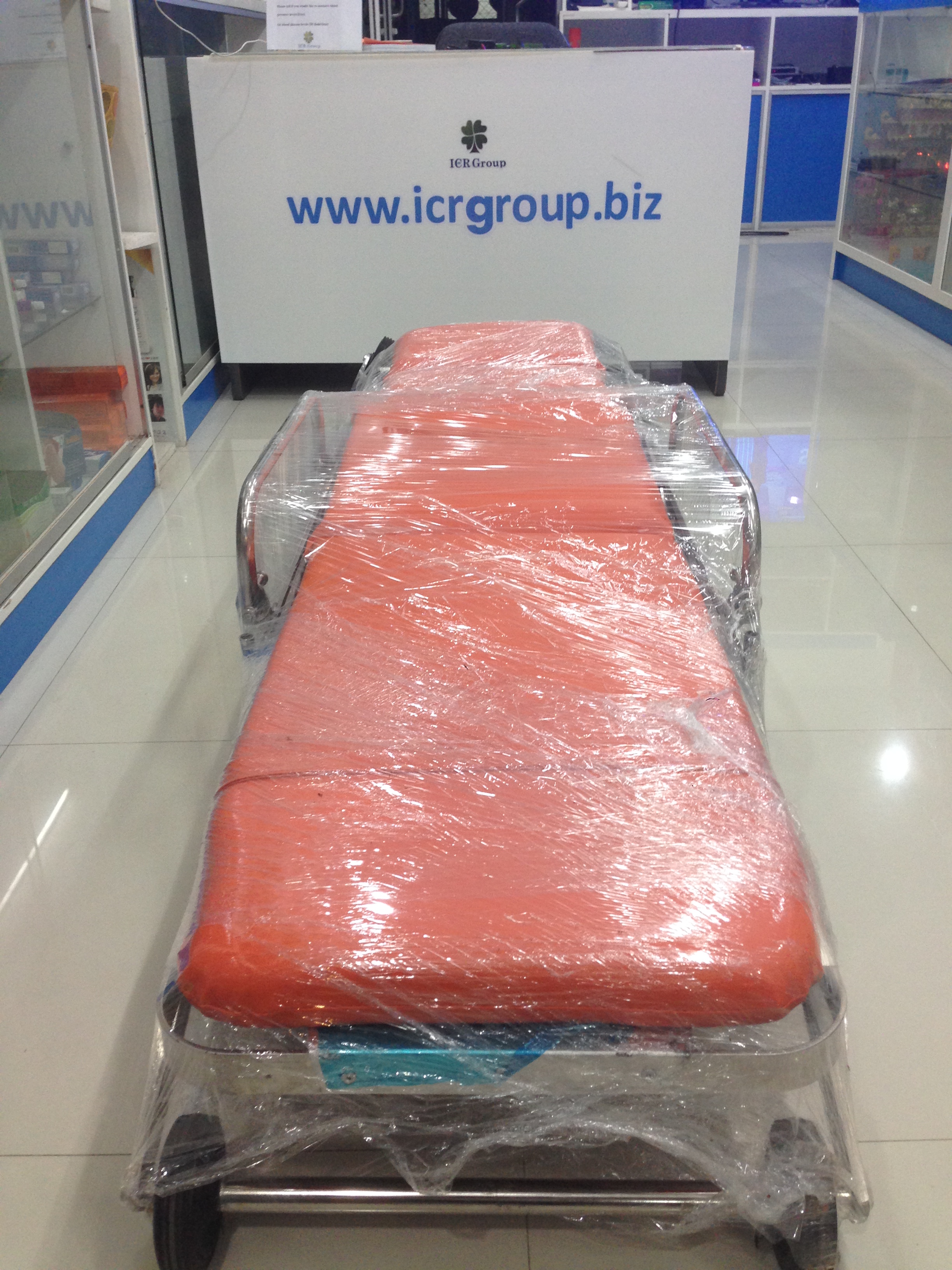 เตียงฉุกเฉิน Stretcher สำหรับรถพยาบาล รถกู้ภัย วัสดุ แสตนเลส