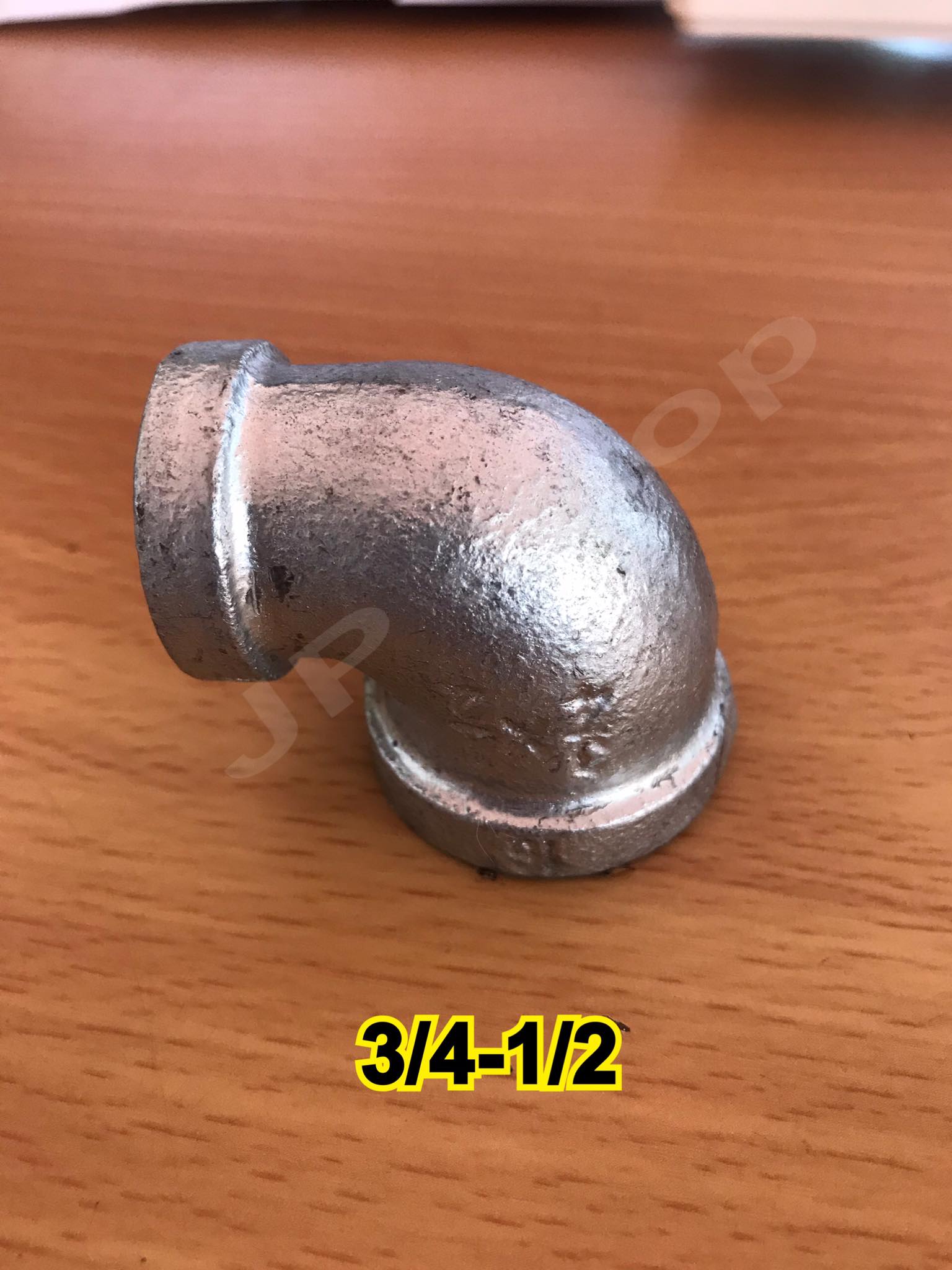 ข้องอลด ข้องอประปา90องศา ข้องอเหล็ก อุปกรณ์ประปา ขนาด1 1/2นิ้ว-1นิ้ว,1 1/4นิ้ว-1นิ้ว,1 1/4นิ้ว-3/4,1นิ้ว-1/2,1นิ้ว-3/4,3/4-1/2