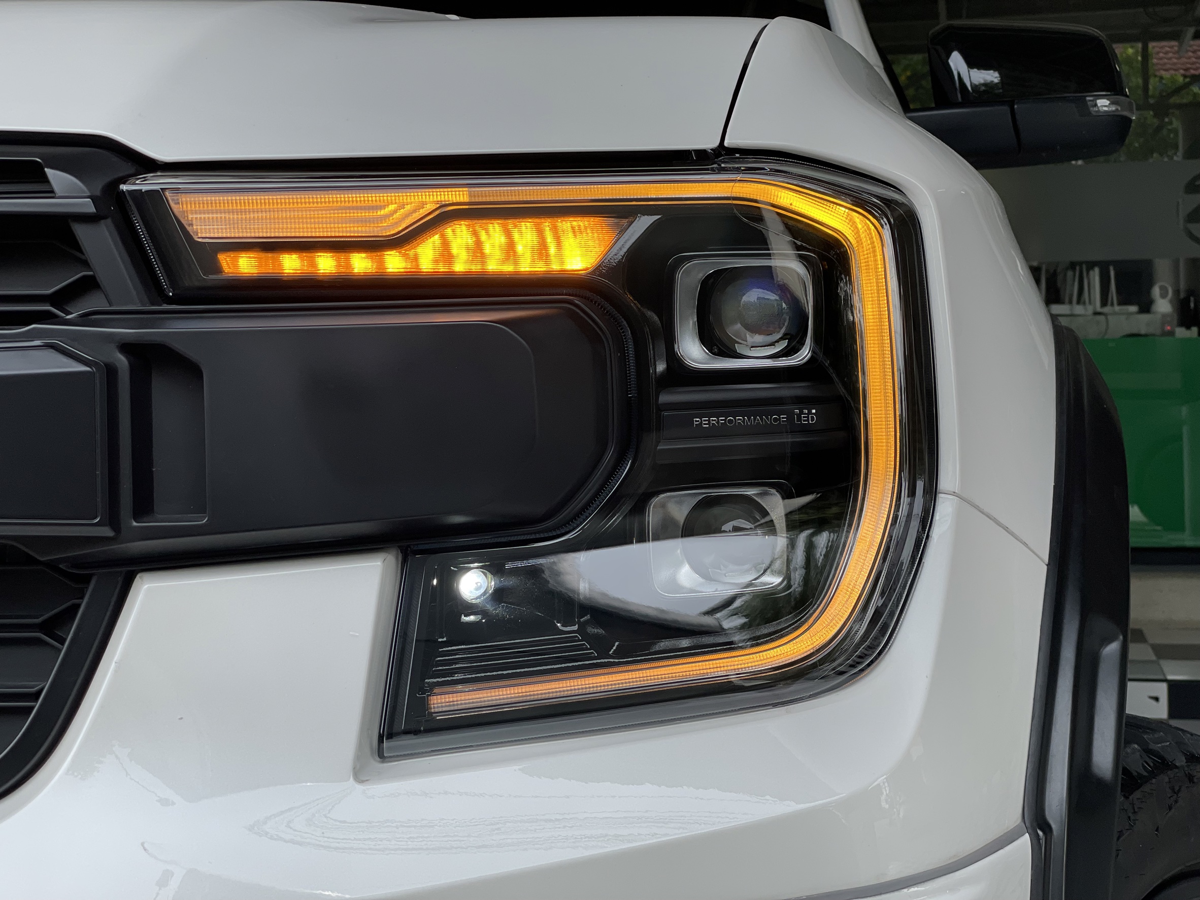 ชุดโคมไฟหน้าฟอร์ด Next Gen Ranger รุ่น Raptor