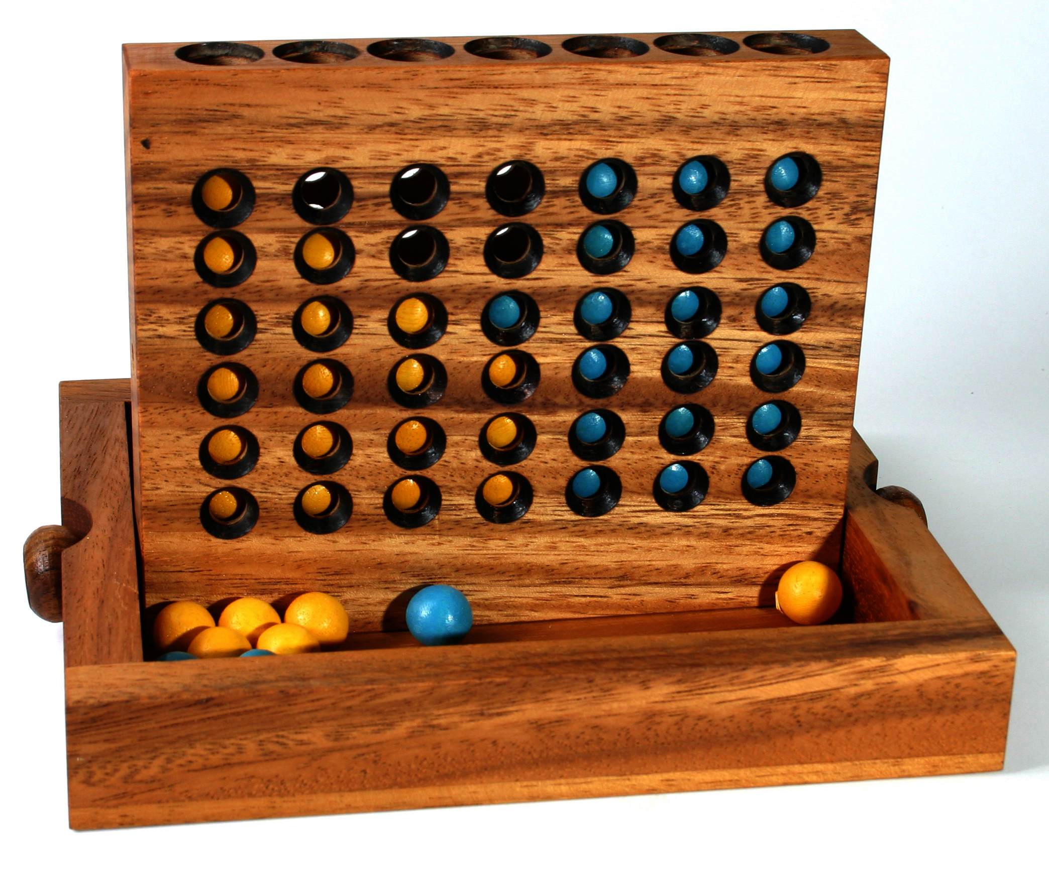 เกมเรียงสี่ไม้จามจุรี Connect Four