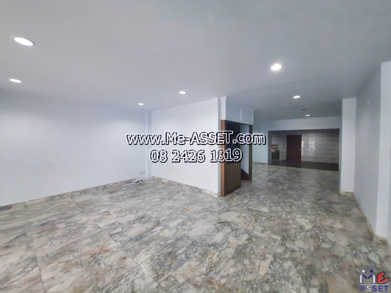 ขายและเช่าทาวน์เฮ้าส์ใกล้รถไฟฟ้า โซนปิ่นเกล้า อรุณอัมรินทร์ เชื่อมบรมราชชนนี จรัญสนิทวงศ์ ใกล้แยก 35 โบว์ รถไฟฟ้าสถานนีบางยี่ขัน เซ็นทรัลปิ่นเกล้า แบงค์ชาติ รพ.ศิริราช : มบ.ปิ่นจรัญวิลล่า : 3 ชั้น 32 ตร.วา