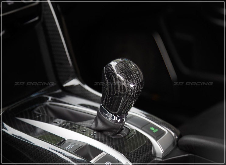 [Pre-Order]ครอบหัวเกียร์ Carbon แท้ CIVIC FC