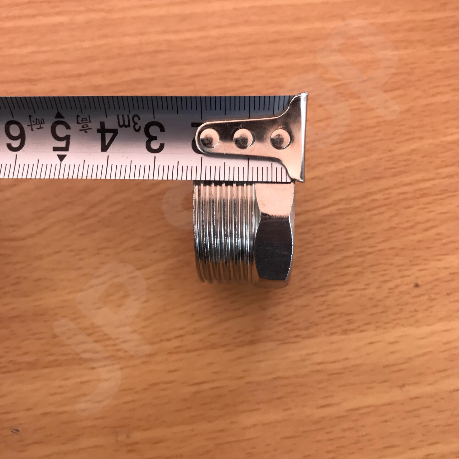 ข้อลดเหลี่ยม 1 1/4 นิ้ว ลด 1 นิ้ว สแตนเลส 304 #0218