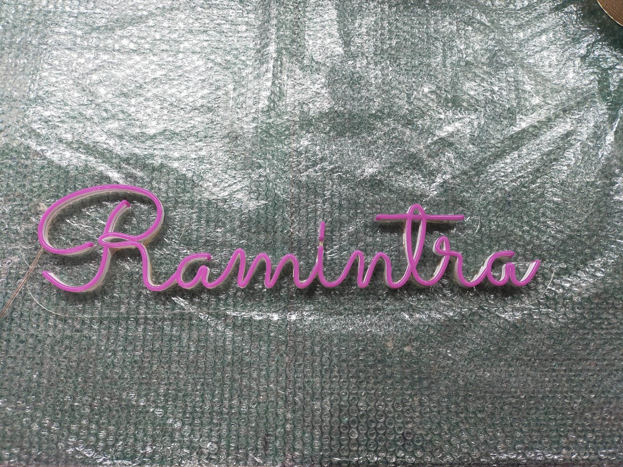 ป้ายไฟนีออน