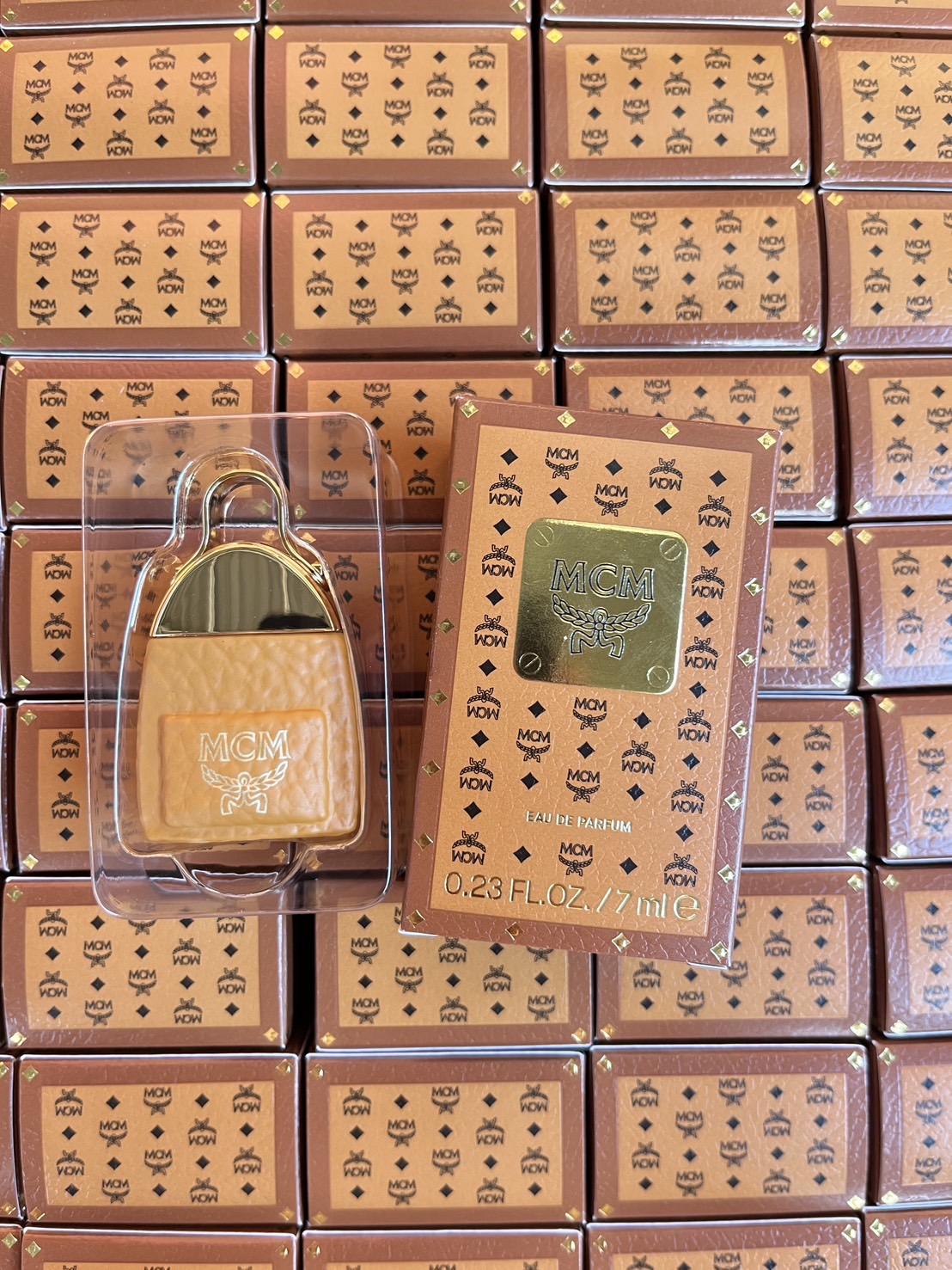MCM Eau de Parfum Mode Creation Munich 7 ml. แบบแต้ม