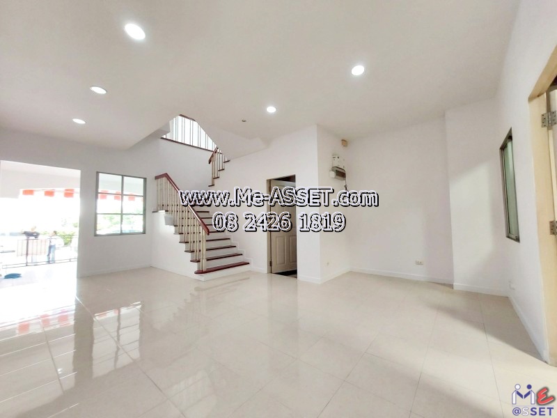 ขายทาวน์โฮมใกล้รถไฟฟ้า โซนอ่อนนุช พระโขนง เชื่อมสุขุมวิท พัฒนาการ ใกล้รถไฟฟ้าสายสีเหลืองศรีนครินทร์38 พาราไดซพาร์ค เดินทางสะดวกสวนหลวง ศรีนครินทร์ : มบ.บ้านกลางเมืองลูเซิร์น สุขุมวิท อ่อนนุช46 : 3 ชั้น 20.3 ตร.วา