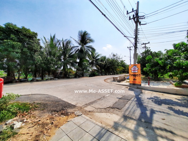 ขายบ้านแฝด ม.พิชญธารา ศาลายา ถ.เลียบคลองมหาสวัสดิ์ ต.ศาลายา อ.พุทธมณฑล นครปฐม ใกล้ ม.มหิดล / พื้นที่ 2 ชั้น 54.3 ตารางวา