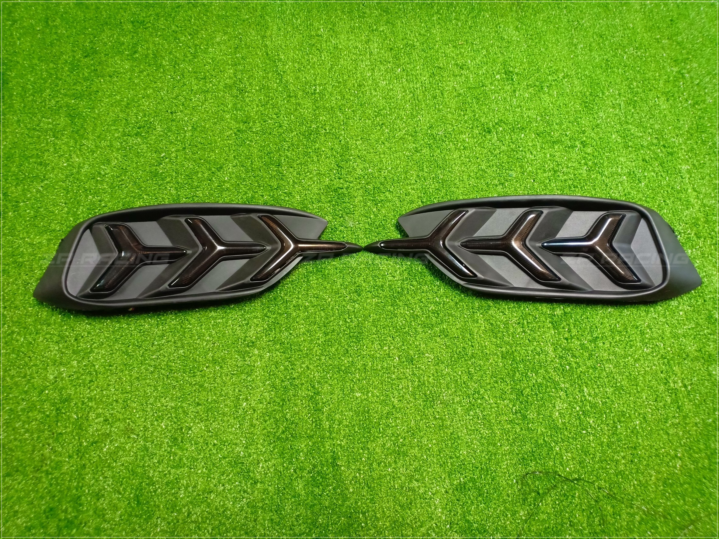 ไฟทับทิมท้าย CIVIC FC แบบ LED ทรงก้างปลา รับประกัน 1 ปี