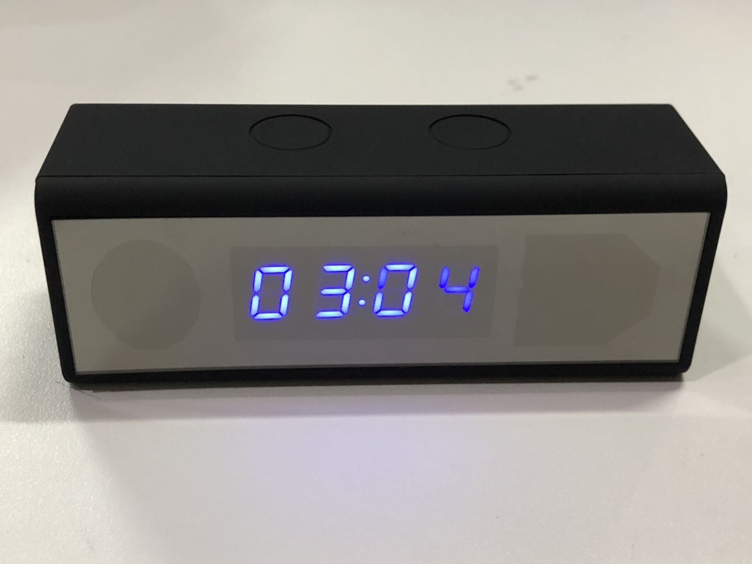 กล้องนาฬิกาตั้งโต๊ะ 1080P BlueClock WIFI พร้อมไซเลน 2019