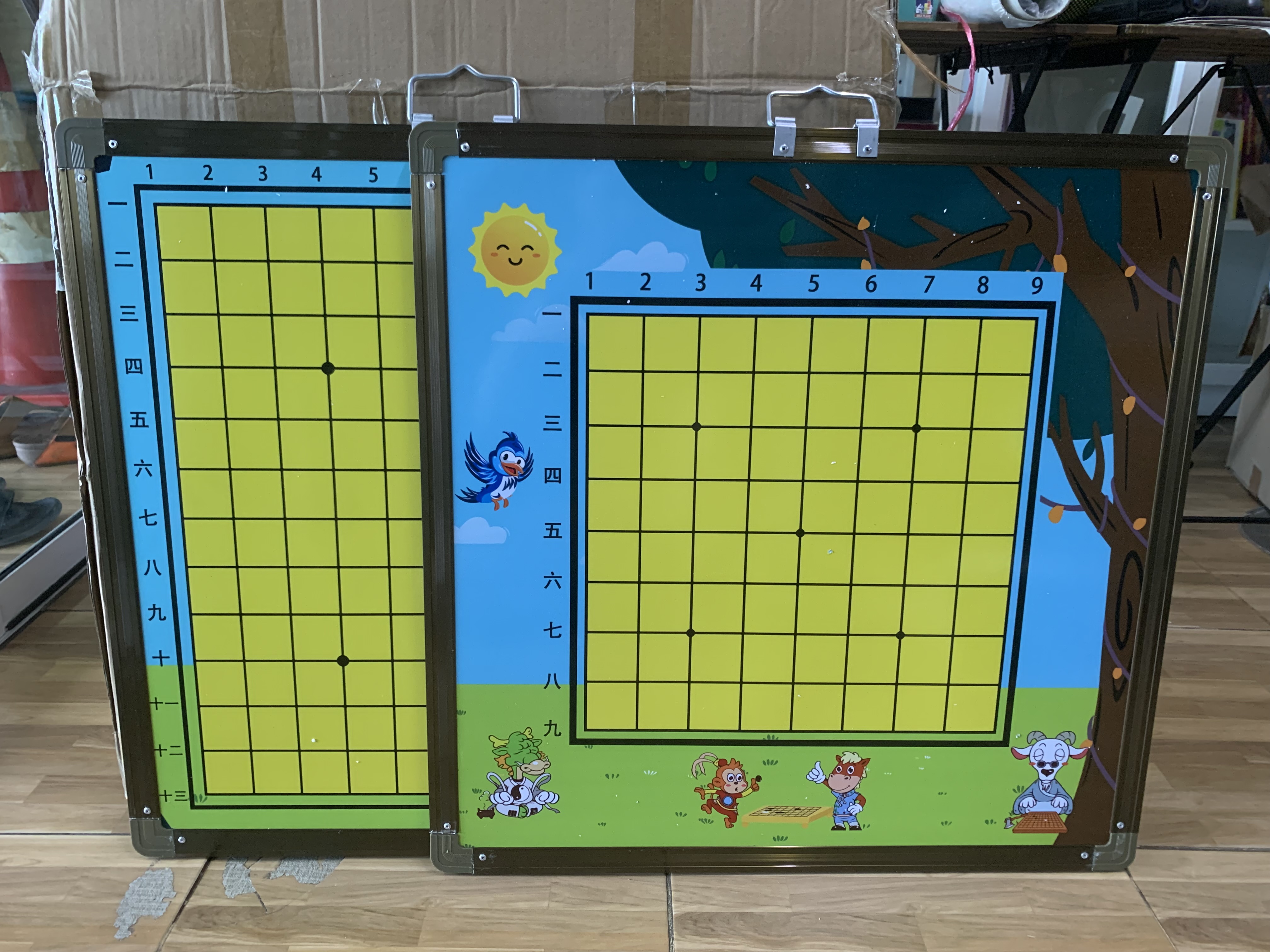 ชุดกระดานสาธิตหมากล้อมแม่เหล็ก (กระดาน9/13เส้น+เม็ด90/90+ขาตั้ง)