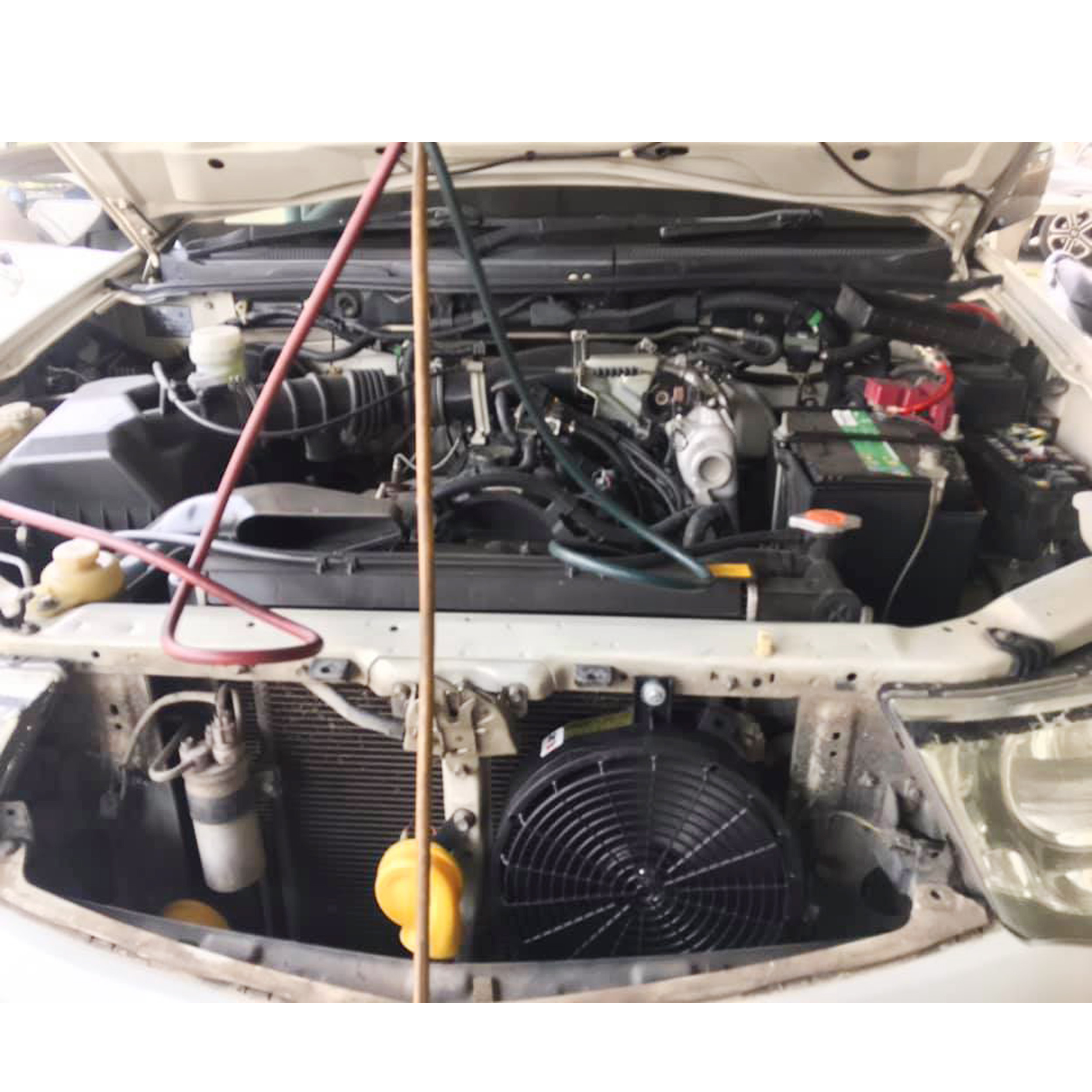 พัดลม ระบายความร้อน มิตซูบิชิ ไทรทัน ปาเจโร่ 2005 - 2016 CF0088 Motor Cooling Fan For Mitsubishi Triton PAJERO SPORT 10 นิ้ว 5ใบ 12v มอเตอร์ พัดลม พร้อมโครง 2006 2007 2008 2009 2010 2011 2012 2013 2014 2015 พัดลมไฟฟ้า