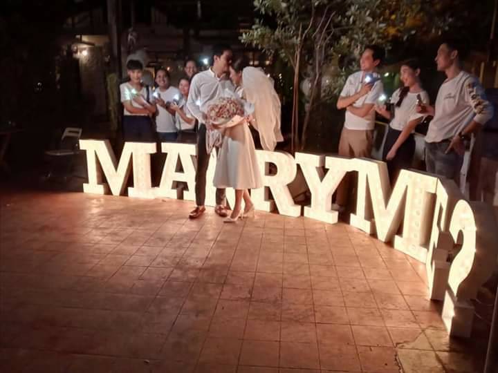 ป้ายไฟปิงปอง - MARRY ME?