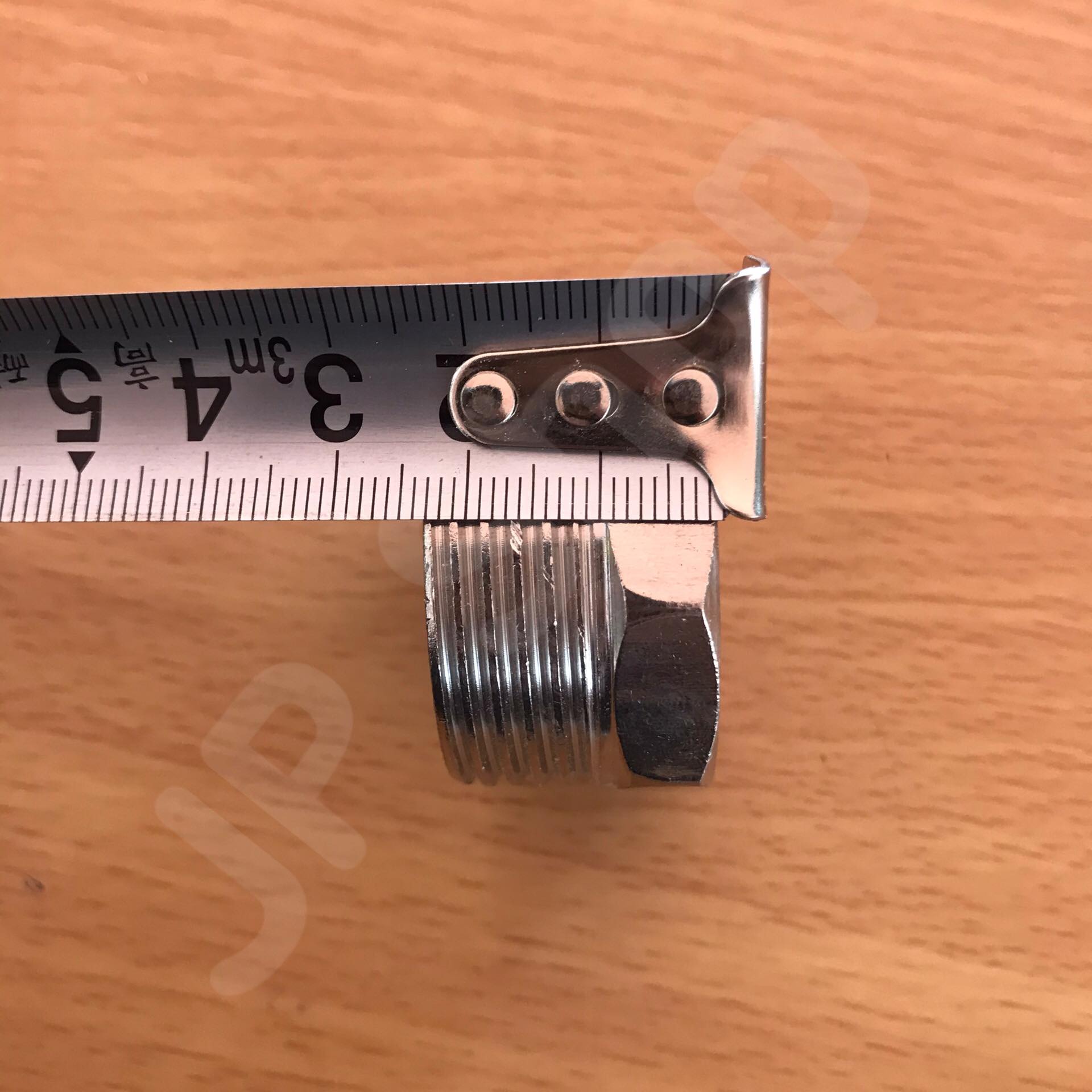 ข้อลดเหลี่ยม 1 1/4 นิ้ว ลด 6 หุน สแตนเลส 304 #1018