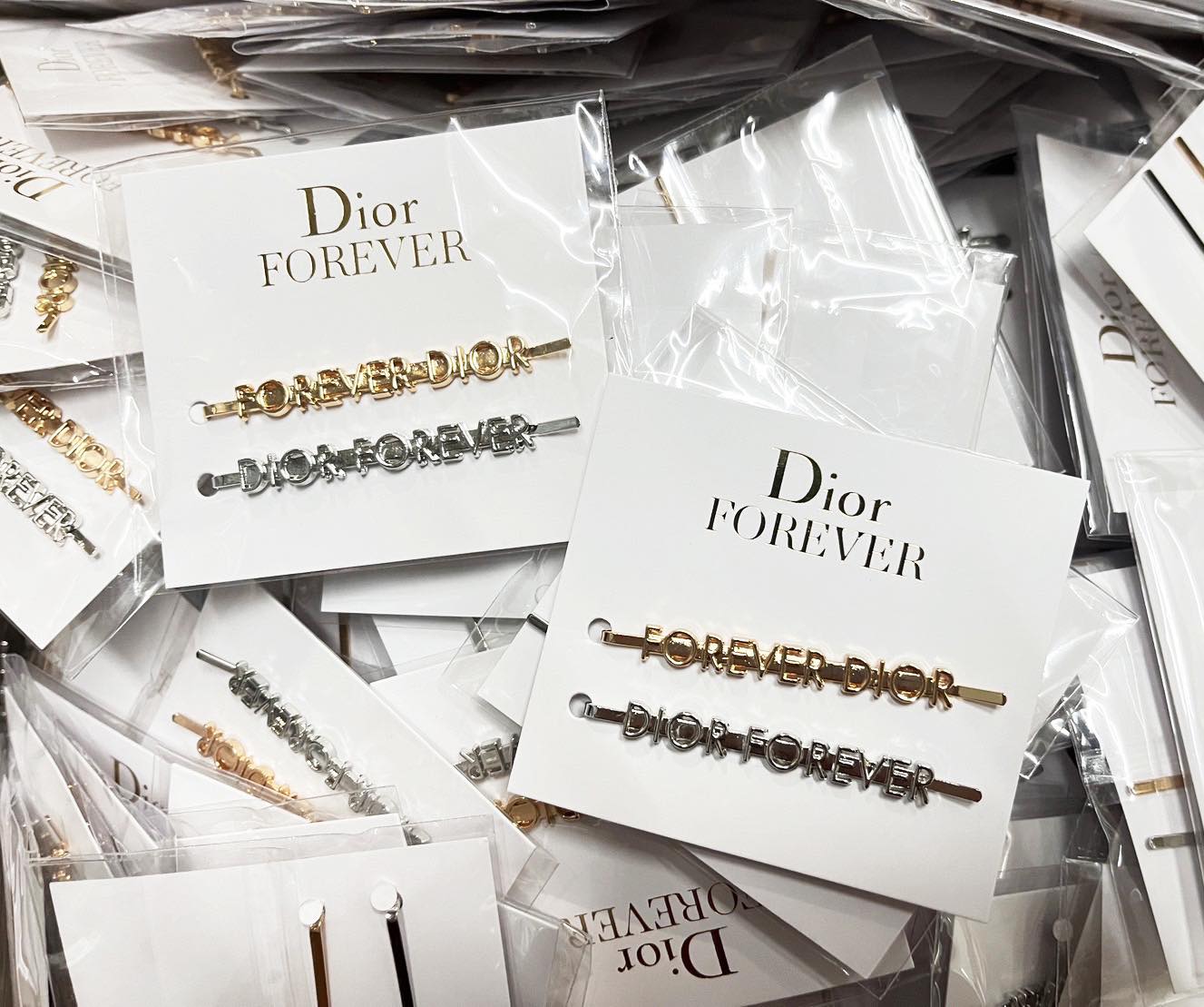 Dior Forever Hair Pins (กิ๊ป2ตัว) ของแท้จาก shop ไทย