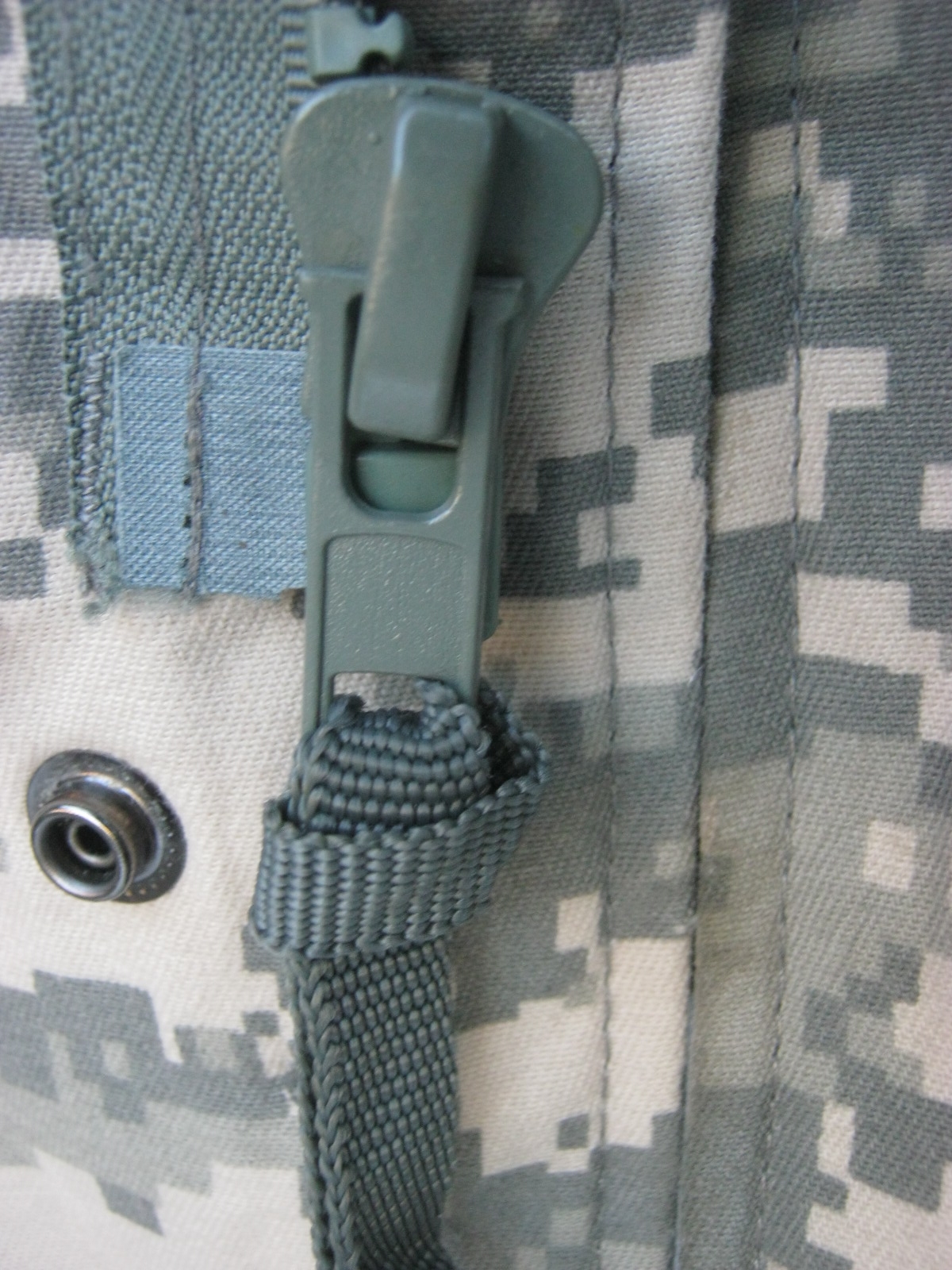 ROTHCO M65 FIELD JACKET M65ACU763LR