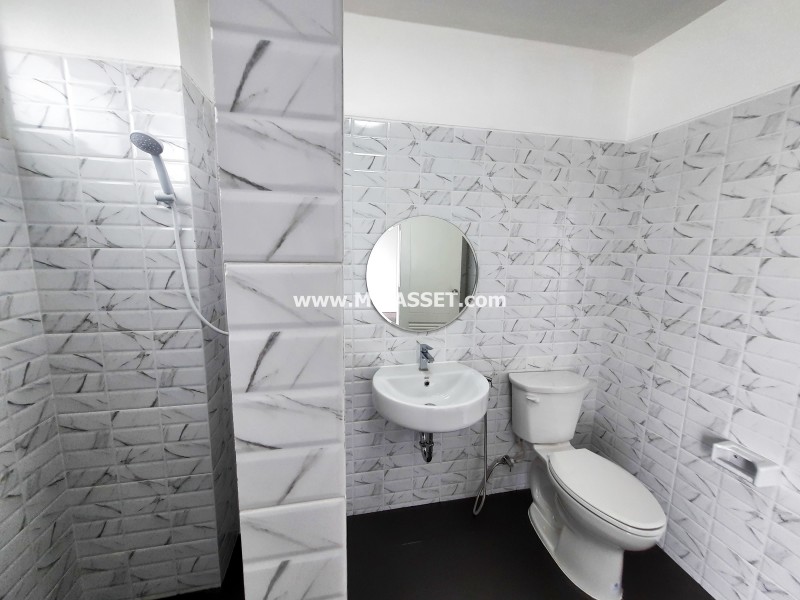 ขายและเช่า ทาวน์โฮมใกล้รถไฟฟ้า ย่าน สุทธิสาร ห้วยขวาง ประชาราษฎร์บำเพ็ญ : ถ.สุทธิสาร ซ.อุดมเกียรติ : 3 ชั้น 25.5 ตารางวา