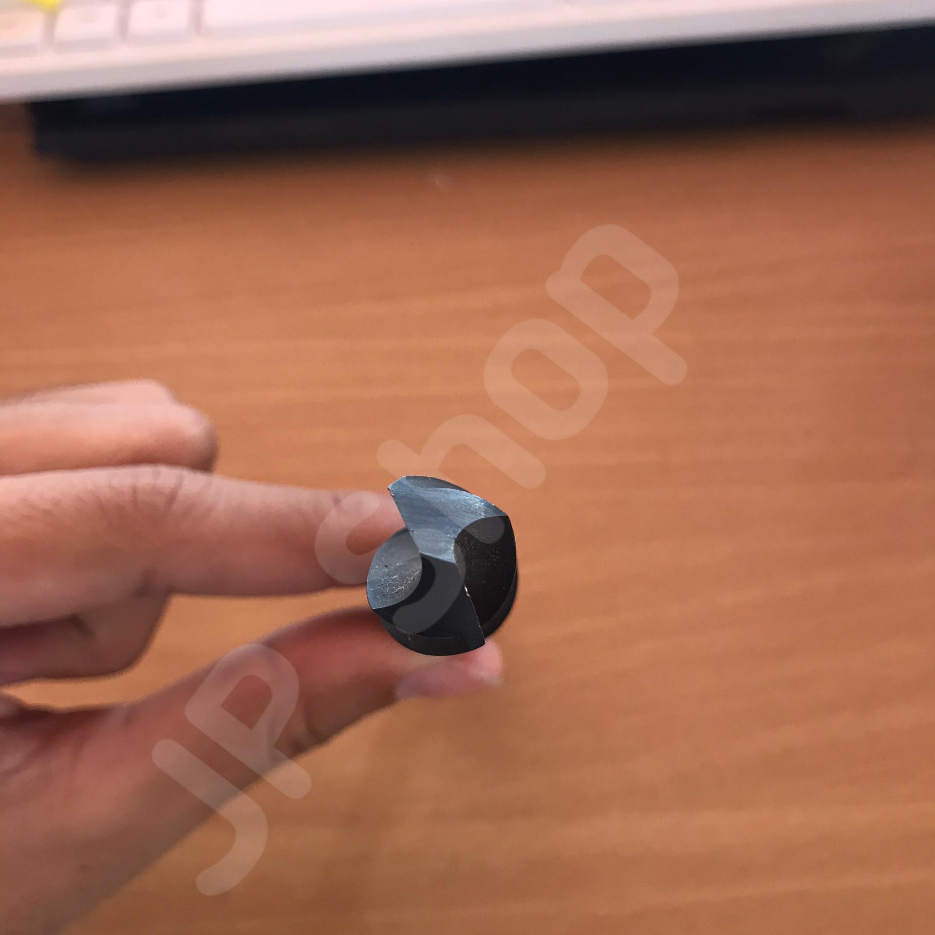 ดอกสว่านเจาะเหล็ก ขนาด 16 มม สนใจสั่งได้นะคะ. #01130