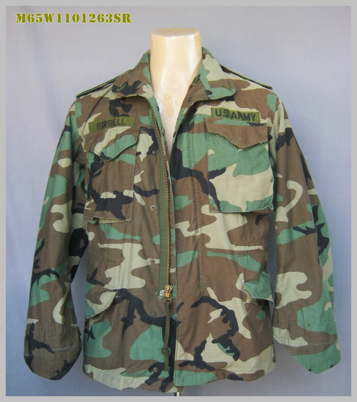 ขายแล้ว เสื้อทหาร M65 woodland Small Regular
