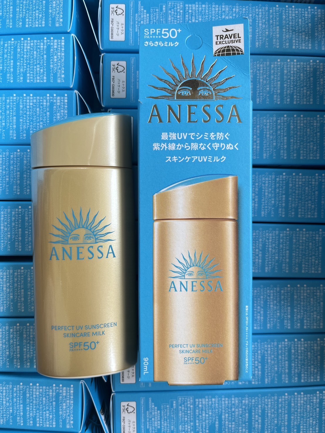 Shiseido Anessa Perfect UV Sunscreen Skincare Milk N SPF50+ PA++++ ปริมาณ 90ml. กันแดดเนื้อน้ำนม แพ็คเก็จใหม่