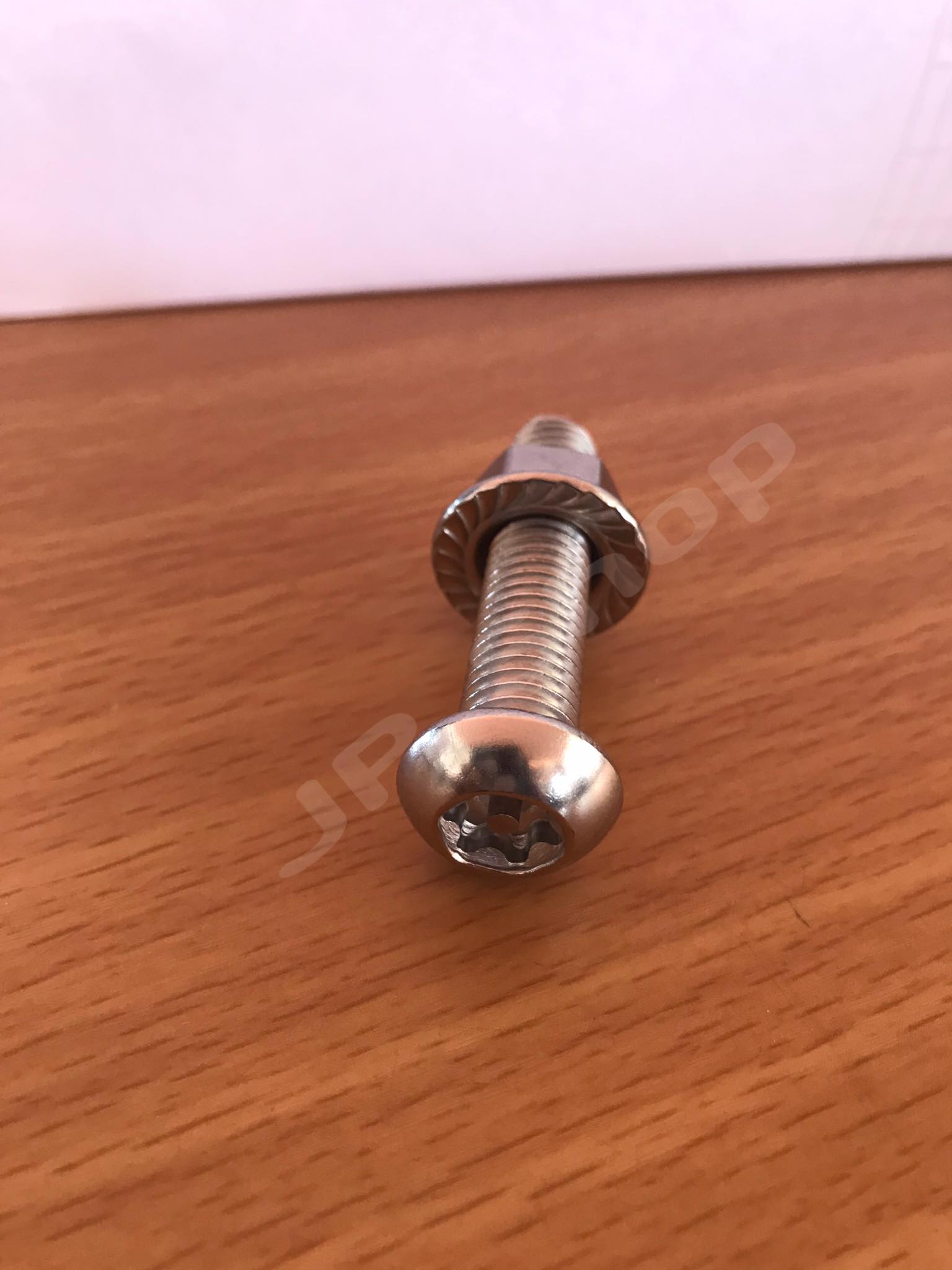 น็อตสแตนเลส ขนาดM10*45มม. พร้อมหัวน็อต (ดอกจันทร์) #101045