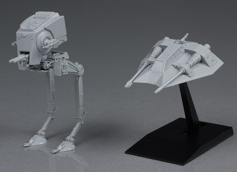 008 AT-ST and Snowspeeder BANDAI - Star Wars