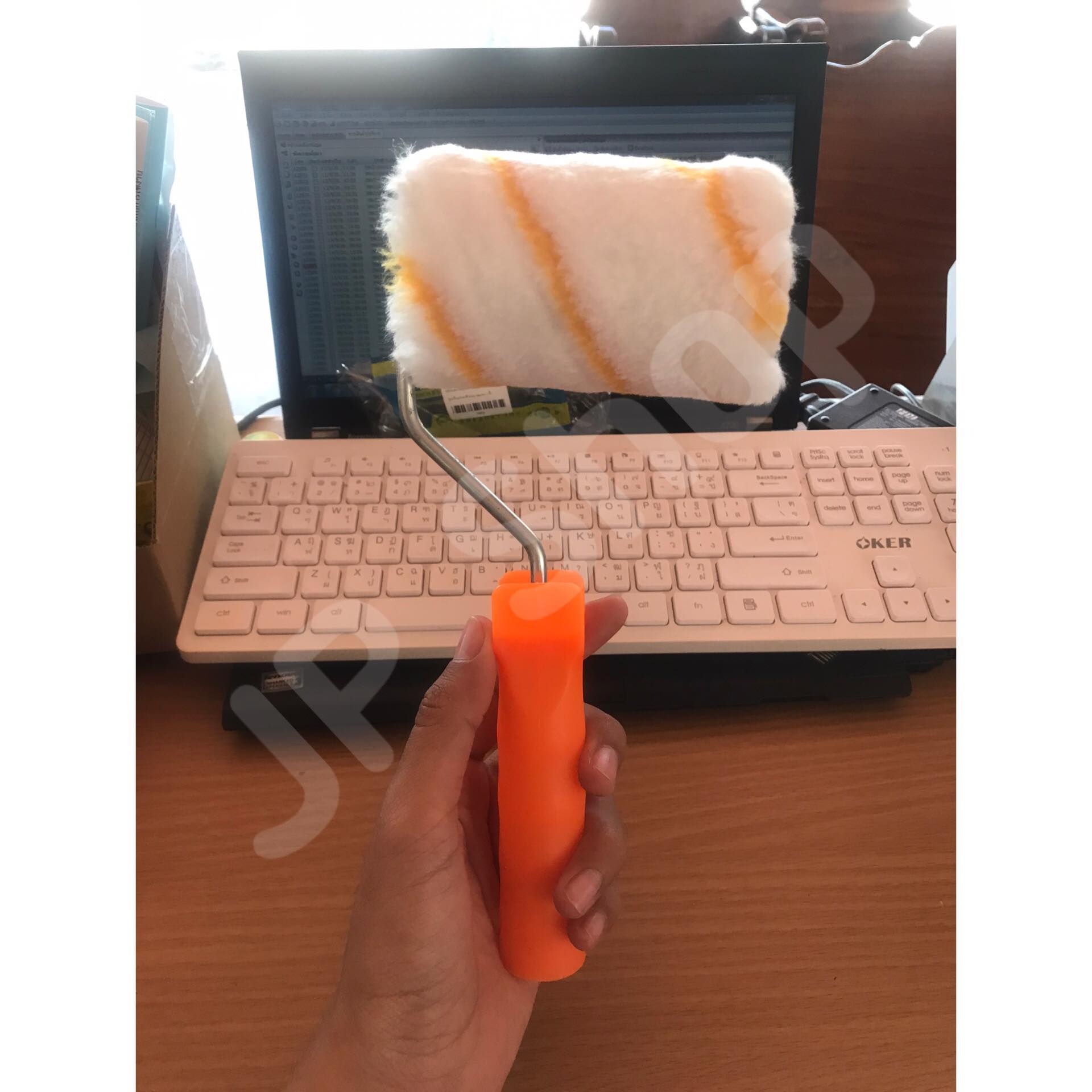 ลูกกลิิ้งแปรงทาสี ขนาด 4 นิ้ว #3003