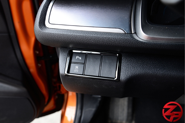 ครอบปุ่ม ESP บนคอนโซล CIVIC FC 2016-2022