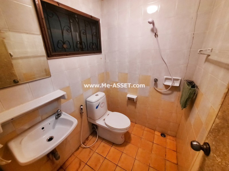 ขายทาวน์เฮ้าส์ ย่าน เคหะร่มเกล้า ราษฎร์พัฒนา น้อมเกล้า : พูนสินธานี 3 / 2 ชั้น 17 ตารางวา