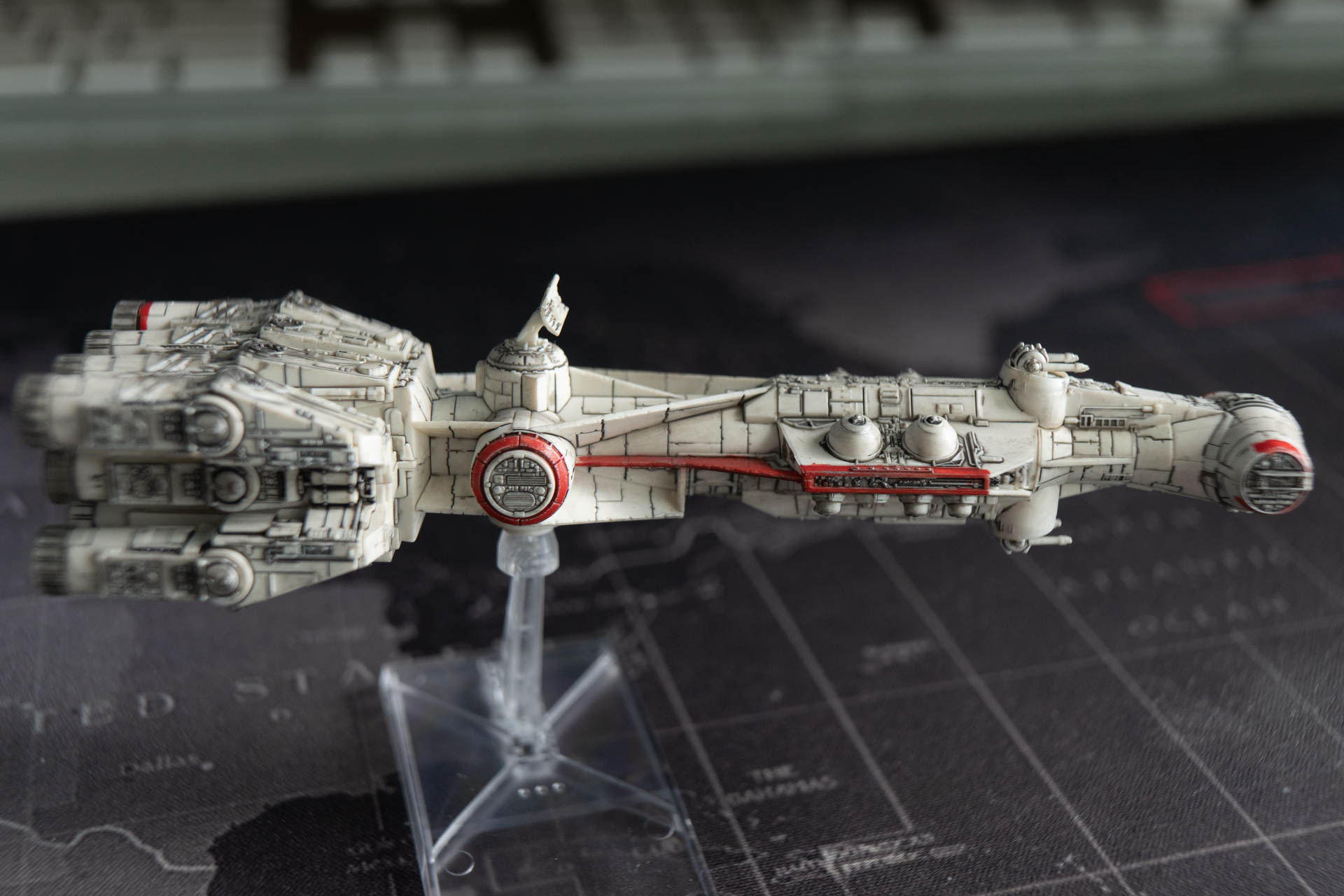 1/1000 Blockade Runner & 1/350 Millennium Falcon BANDAI - Star Wars