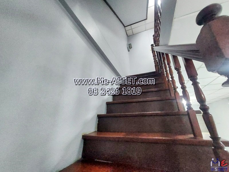 ขายทาวน์เฮ้าส์รีโนเวทใหม่ ย่าน สาครเกษม ถนนมาเจริญ เพชรเกษม81 หลักสอง หนองค้างพลู หนองแขม : ม.บ้านพงษ์ศิริชัย 4 : 3 ชั้น 17 ตร.วา