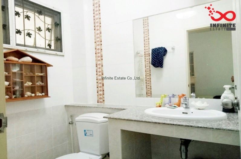 ขายทาวน์โฮม ม.เฟรชวิลล่า ถ.นวมินทร์ 163 แขวงนวลจันทร์ เขตบึงกุ่ม กรุงเทพฯ / พื้นที่ 3 ชั้น 20.2 ตารางวา