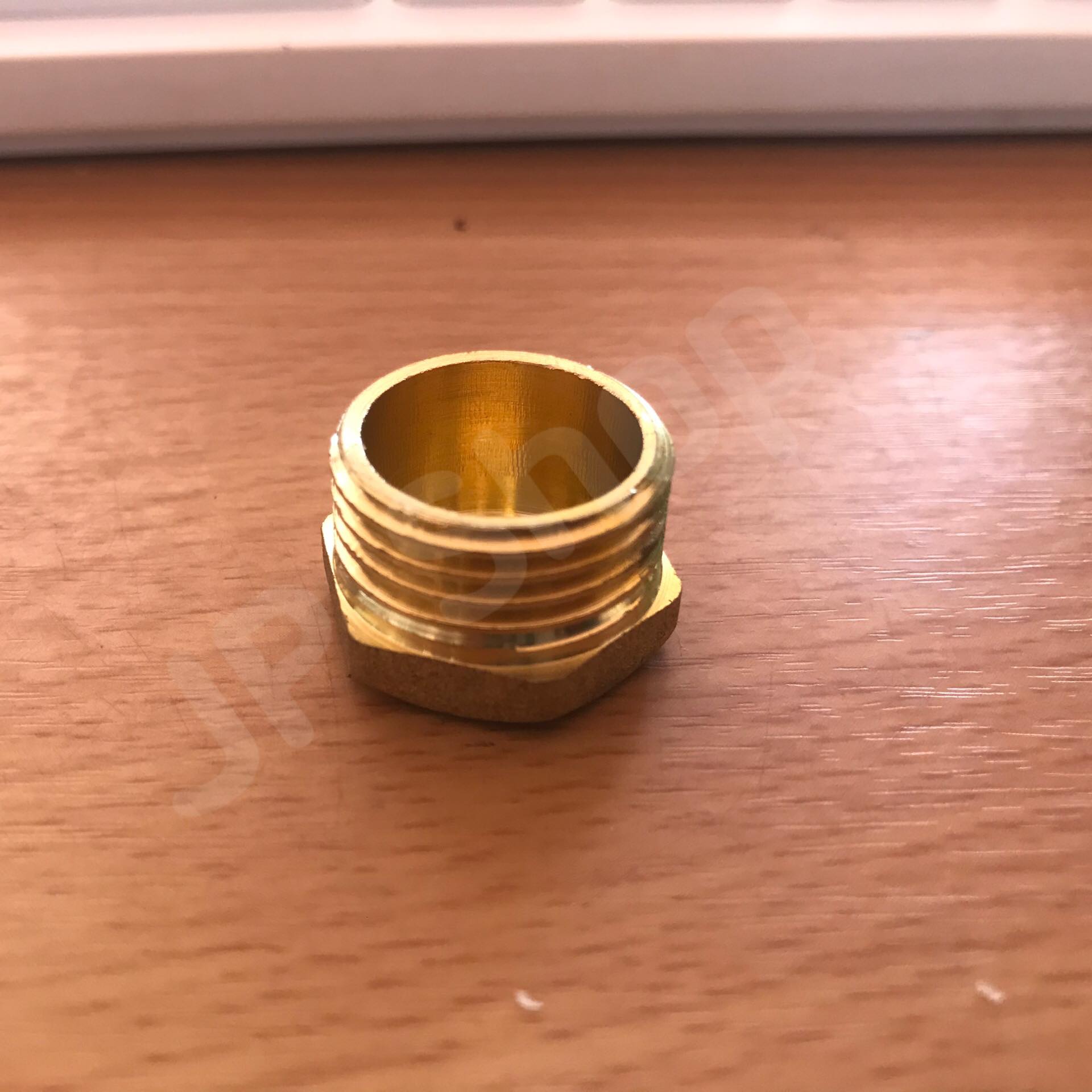 ฝาปิดทองเหลือง ขนาด 4 หุน เกลียวนอก ฝาปิด ทองเหลือง 4 หุน #0854