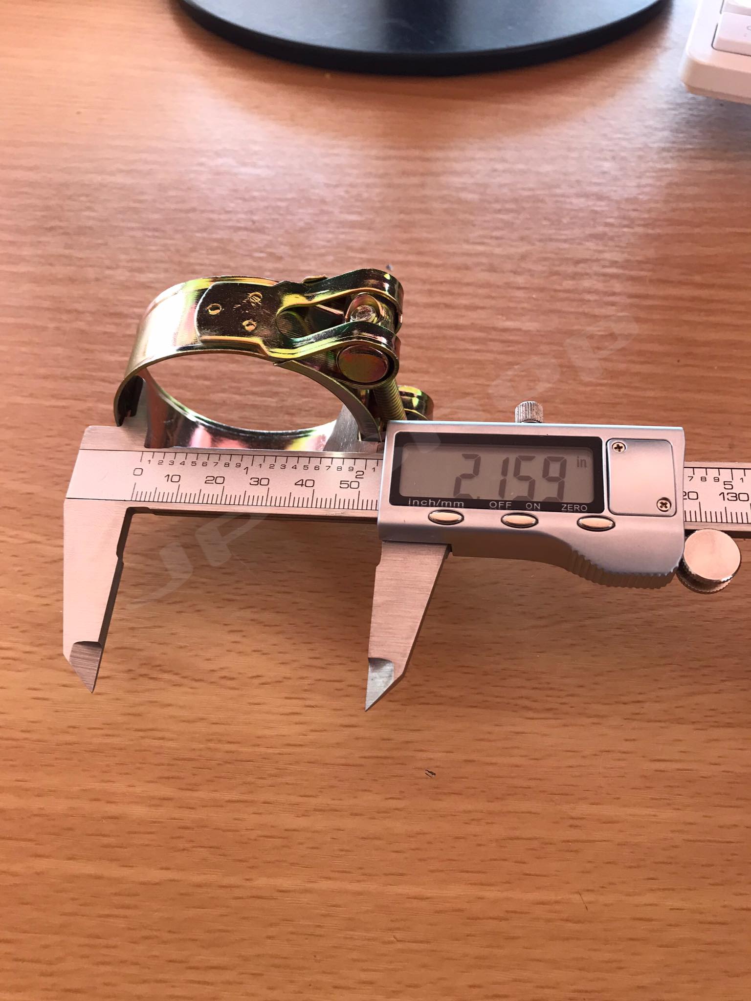 เข็มขัดรัดท่อชุบซิงค์ ปลอกรัดชุบซิงค์ขนาด52-55มม. #5255