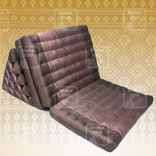 หมอนสามเหลี่ยมผ้าไหมด้าน 15 ช่องติดเบาะ3 พับ //56x180x36cm Tri-angle Cotton kapok 100%Traditional Floor Cushions 15holes with 3part of mattress.